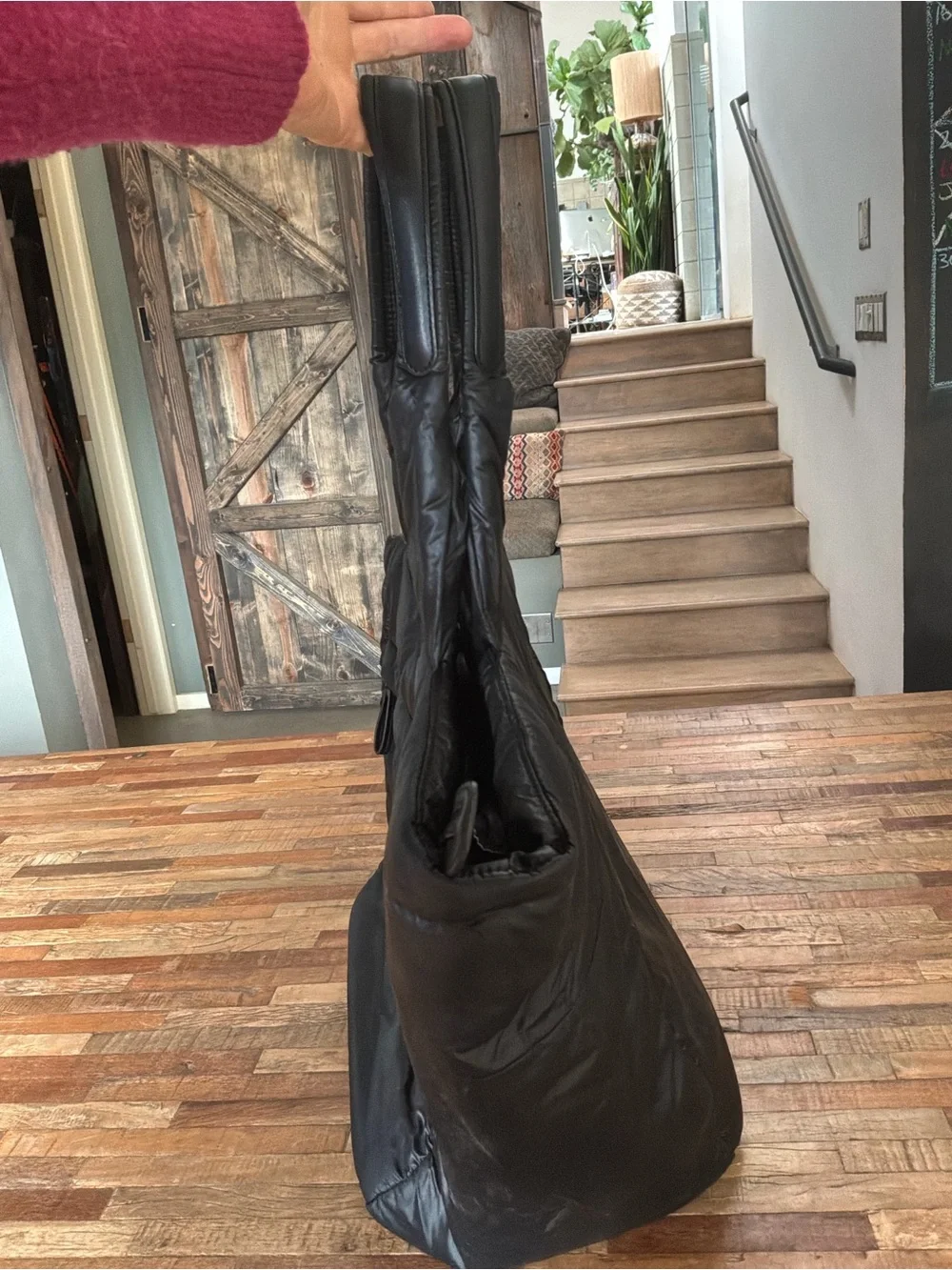 caraa Black Quilted Puffer Tote